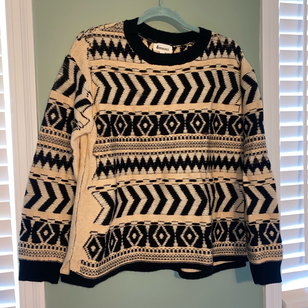Geometric print sweater